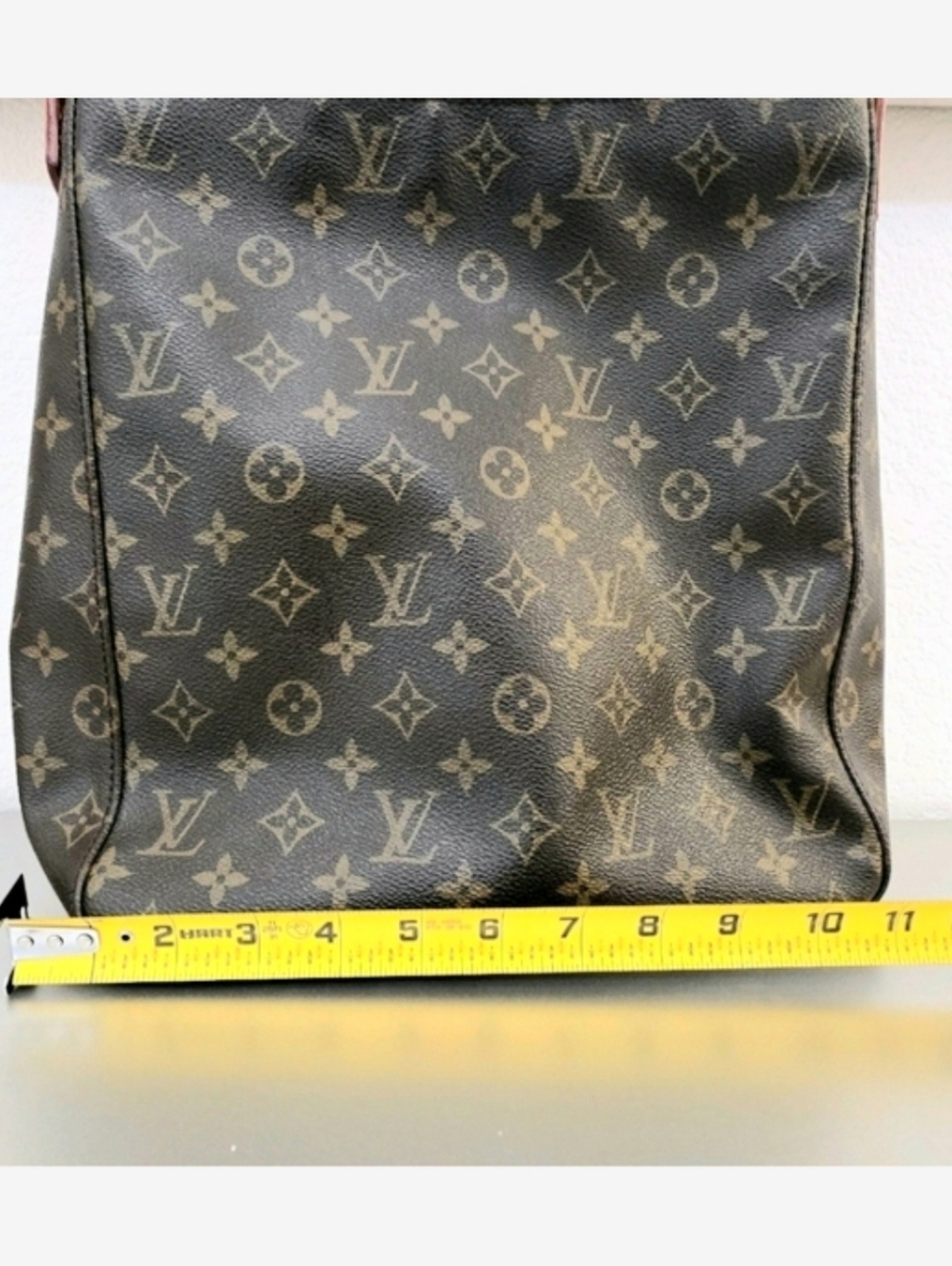 Louis Vuitton Brown Tan Monogram Canvas Looping Shoulder Bag - Picture 14 of 15